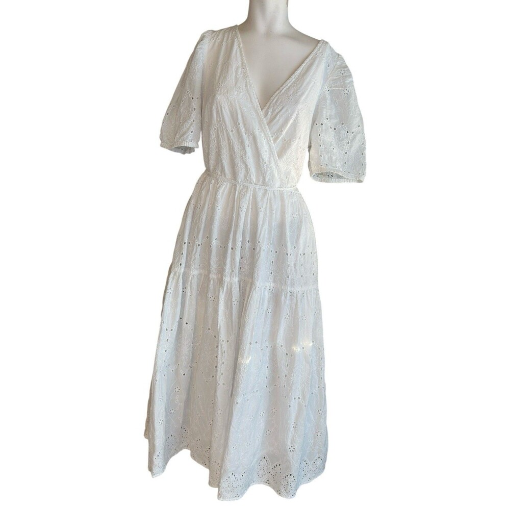 H&M White Eyelet Embroidered Midiโ Dress Fully Lined Medium white